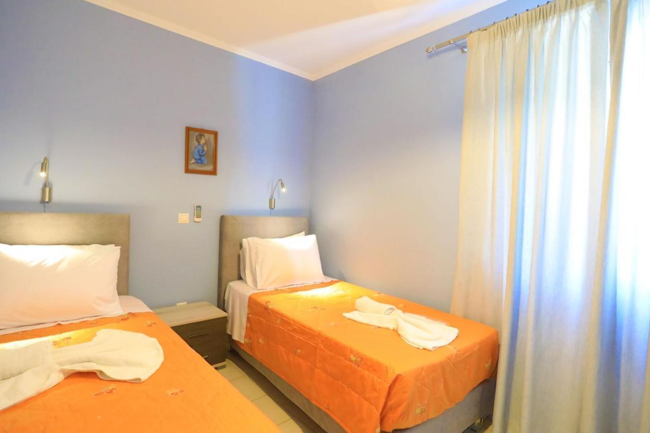 Alexandra Apartment Nisaki  Luaran gambar