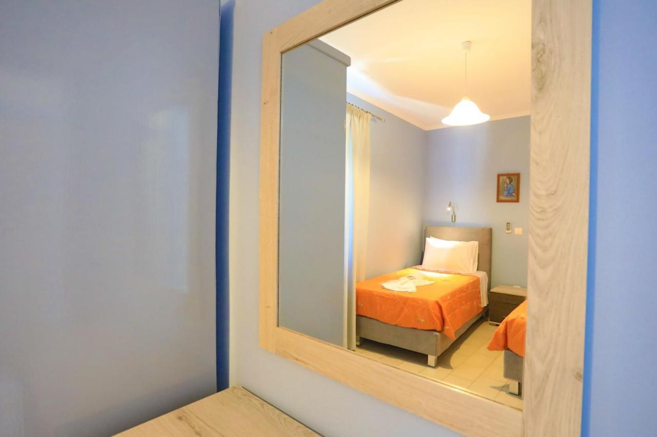 Alexandra Apartment Nisaki  Luaran gambar
